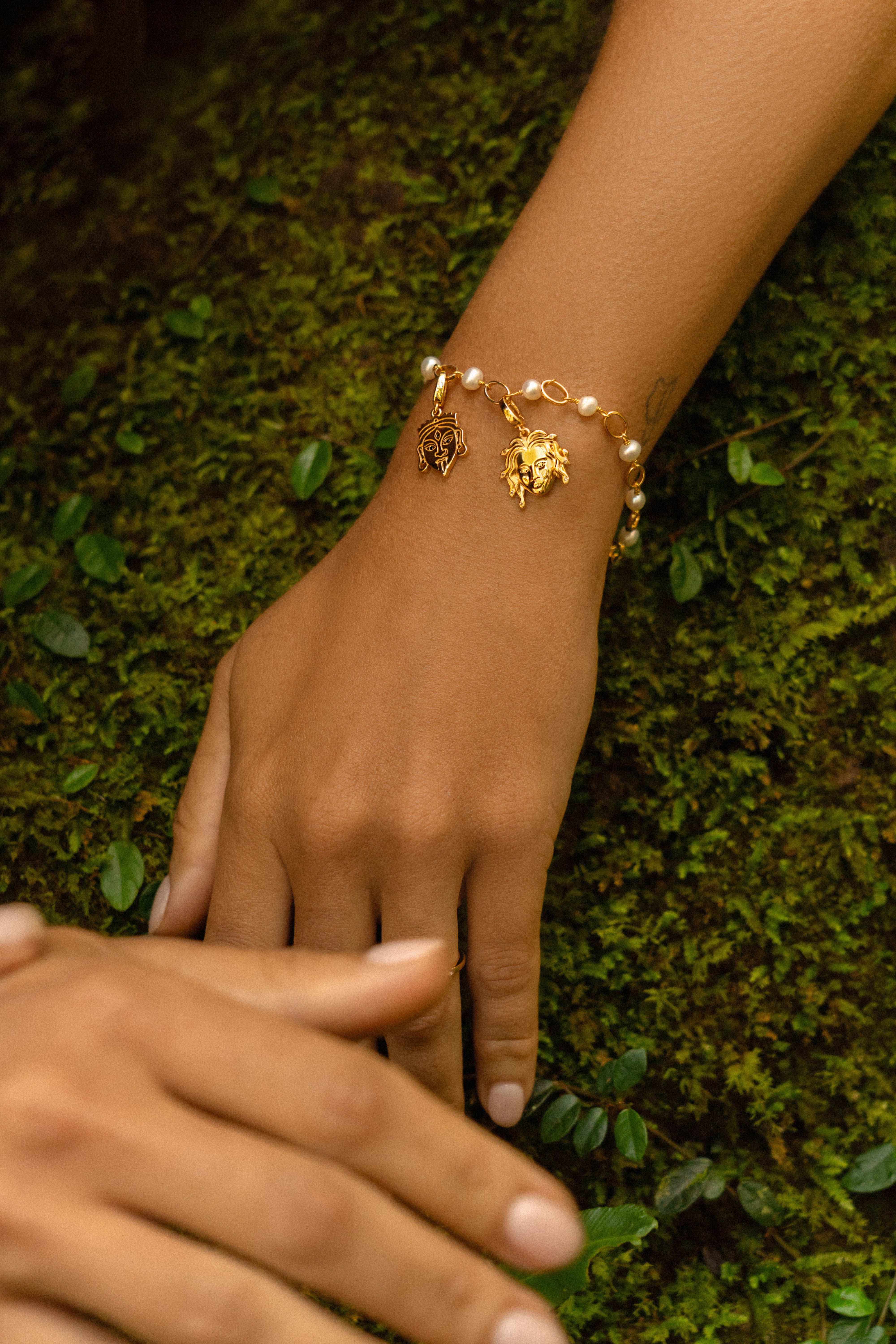 Charm Bracelet - Pearl