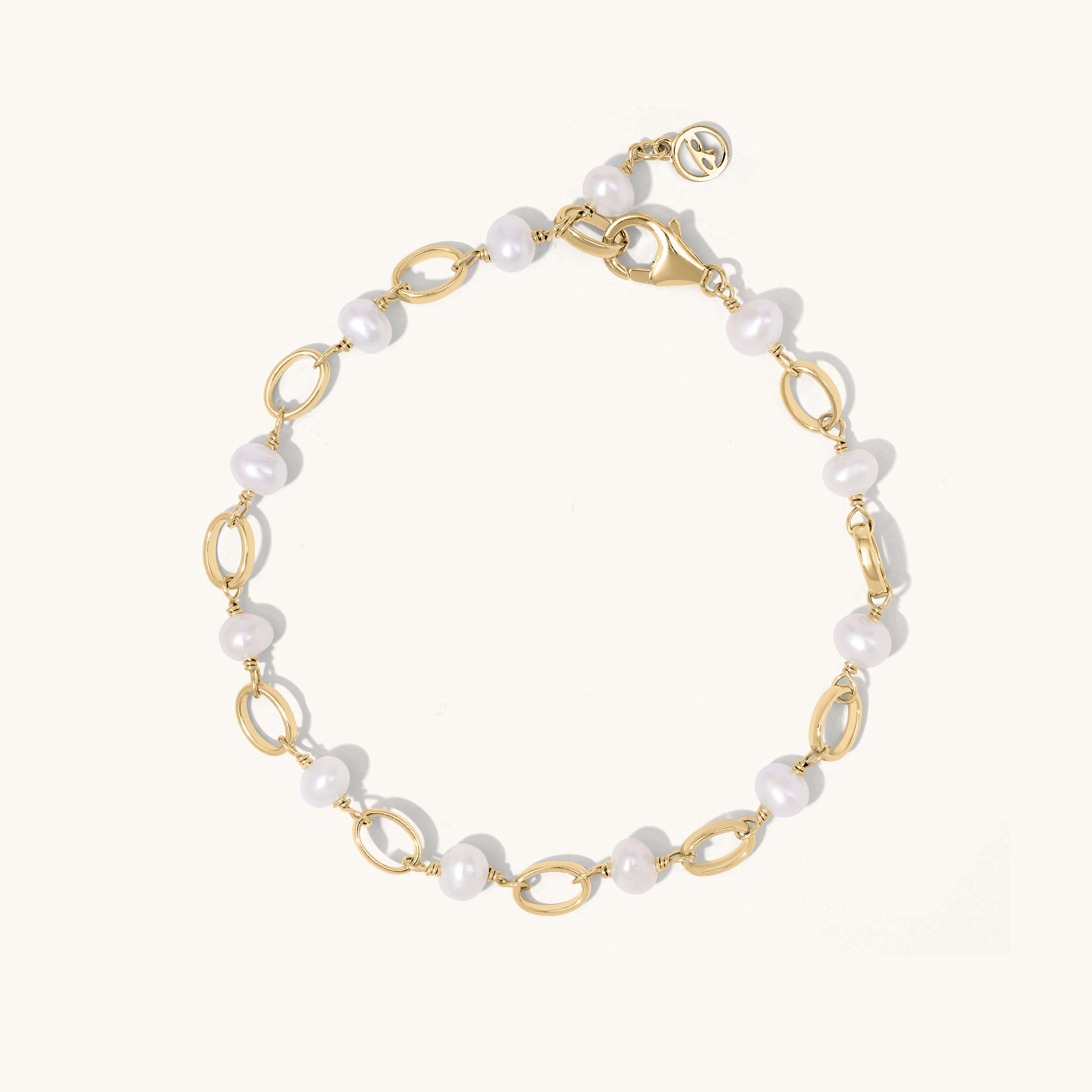 Charm Bracelet - Pearl